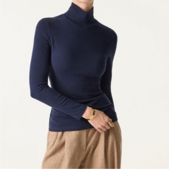 OGL Tops - OGL MaxWarm Brami Smoky Navy Blue Long Sleeve Turtleneck
